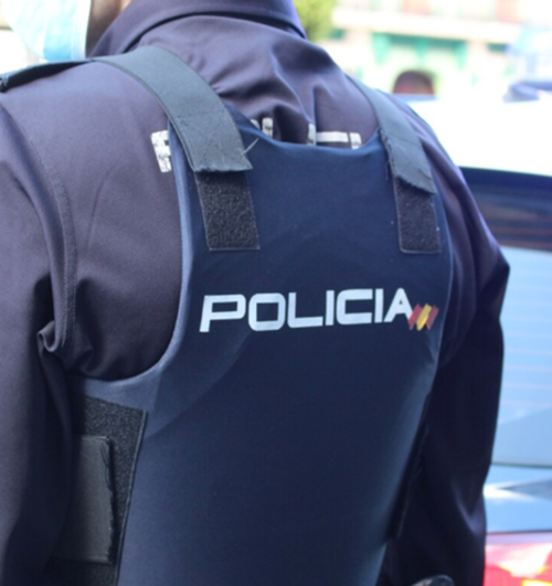 Detienen a un joven en Palma por maltratar a su bebé