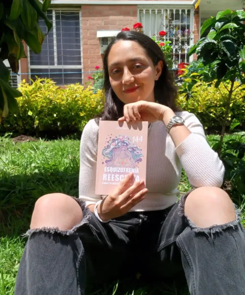Karen Sofía Barrera Zapata transforma el dolor en literatura con una obra poderosa y valiente