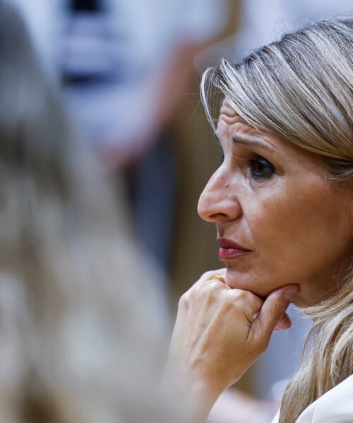 Díaz endurecerá por decreto el registro horario en las empresas aunque no se aprueben las 37,5 horas