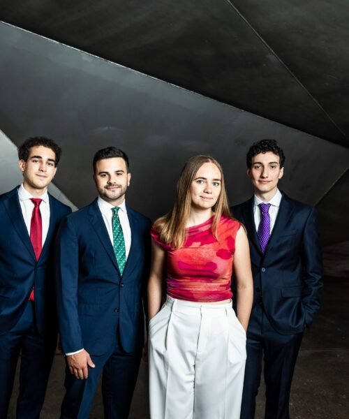 Cuatro jóvenes becados buscan en Oxford y Cambridge la excelencia matemática: “Estar con gente tan potente, te motiva a ser más”