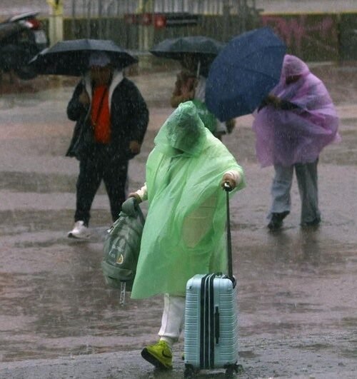 Protección Civil llama a la prudencia por las lluvias intensas que se prevén en «toda» Cataluña hasta el sábado