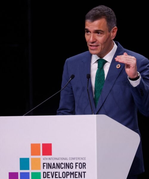 Una mayoría de españoles aprueba la negativa de Sánchez a gastar el 5% en defensa