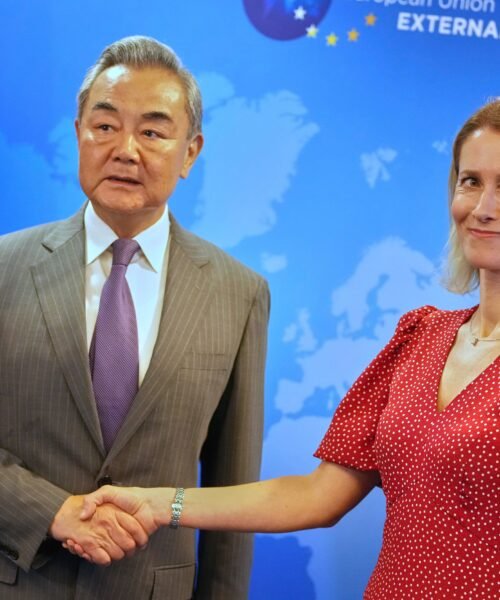 China no está interesada en el fin de la guerra en Ucrania, según la UE