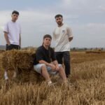 Viaje a la Siberia extremeña en busca del grupo de rock del momento, Sanguijuelas del Guadiana