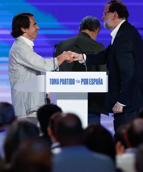 El PP obvia su peor pasado y convierte su congreso en un juicio a la corrupción en el PSOE