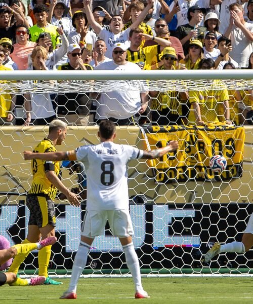 Real Madrid – Borussia Dortmund en directo | Los blancos buscan ampliar el marcador en la segunda mitad y asegurarse el pase a semifinales