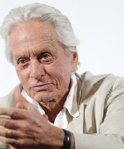 Michael Douglas asegura que no tiene “intenciones” de volver a actuar