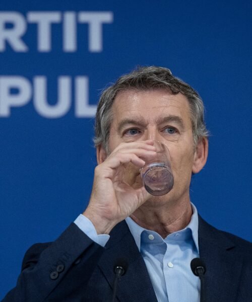 El PSOE pide que se investigue el espionaje ilegal a Sánchez y su familia por las cloacas del Estado
