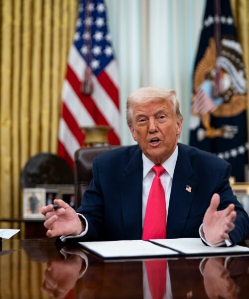 Trump siembra la confusión (y cierta  indiferencia) con sus vaivenes arancelarios