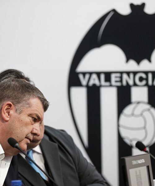 Ron Gourlay, CEO del Valencia CF, fía su plan a Carlos Corberán: “El año pasado estábamos en modo supervivencia, este es diferente”