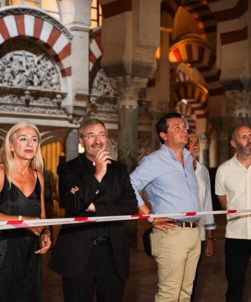 El incendio de la Mezquita de Córdoba aviva la polémica sobre la titularidad de la Iglesia católica