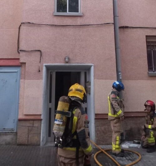 Muere una mujer tras el incendio de un piso en Tarrasa (Barcelona)