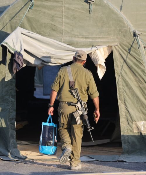 La venta de material de defensa de España a Israel cae en picado desde el inicio de la ofensiva, pero no se frena del todo