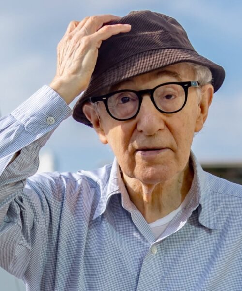 Ayuso patrocina con 1,5 millones de euros la próxima película de Woody Allen para promocionar Madrid