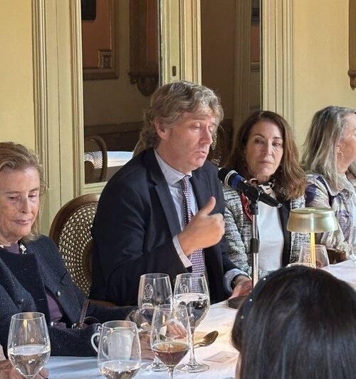 Javier Gomá: «Que el Cervantes y la RAE se peleen es una rareza, a mí me divierte»