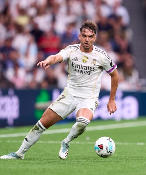La segunda oportunidad de Raúl Asencio ante Xabi Alonso tras su Mundial ‘horribilis’