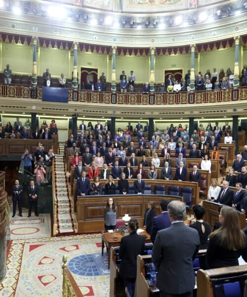 Sánchez declina, por las víctimas de la dana, replicar a los ataques de Feijóo y el PP sobre que es un “mentiroso y farsante”
