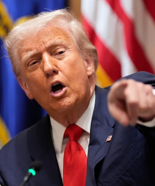 El presidente que juega al Monopoly con la política internacional