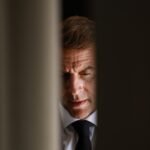 El hundimiento de la ‘grandeur’: por qué fracasa el modelo francés