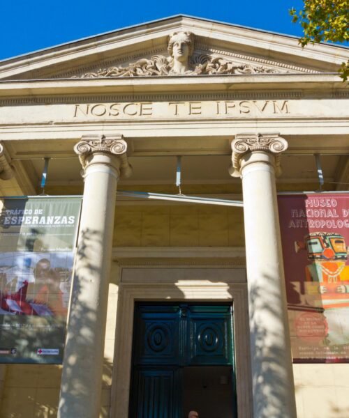 El Ministerio de Cultura presenta el proyecto para descolonizar el Museo de América y el Antropológico con una “perspectiva antirracista y de género”