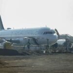 Un avión procedente de Estambul aterriza de emergencia en el aeropuerto de Barcelona tras una falsa «amenaza» de bomba en pleno vuelo