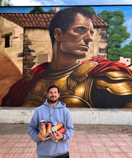 Kato, el artista urbano de Sevilla en el top mundial con un mural de 50 metros: «Para mejorar hay que pintar en cualquier lugar: hoteles, colegios, discotecas y hasta en las pañoletas de la Feria»