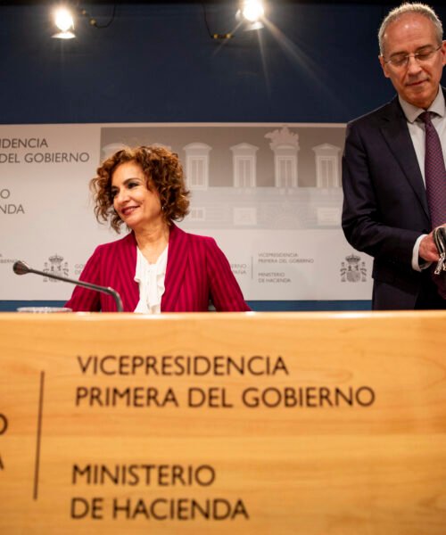 Montero garantiza a Andalucía un incremento de 4.800 millones de euros en financiación pero sacrifica la solidaridad del sistema por sus compromisos con ERC