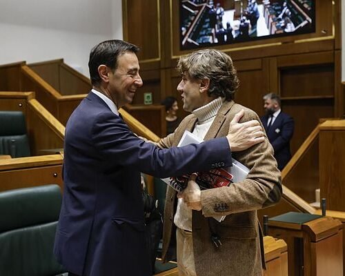 El Gobierno vasco confía en el vicelehendakari socialista Torres para cerrar ‘in extremis’ los 5 traspasos el próximo viernes