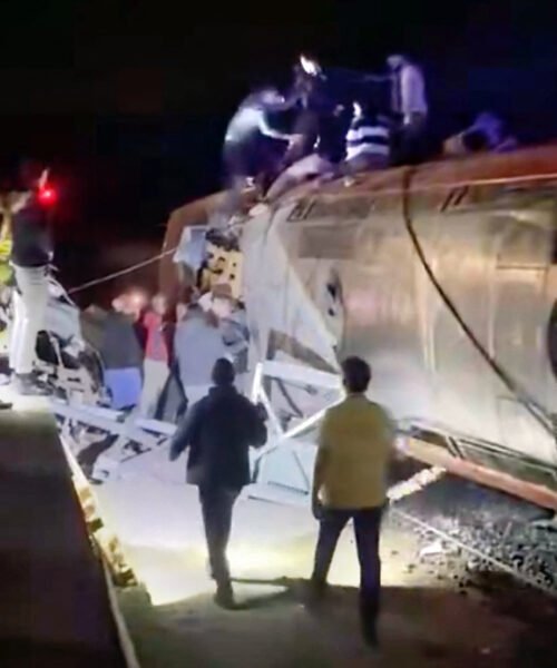 Movilizados 37 efectivos de la UME con material de excarcelación para ayudar en el accidente de Adamuz