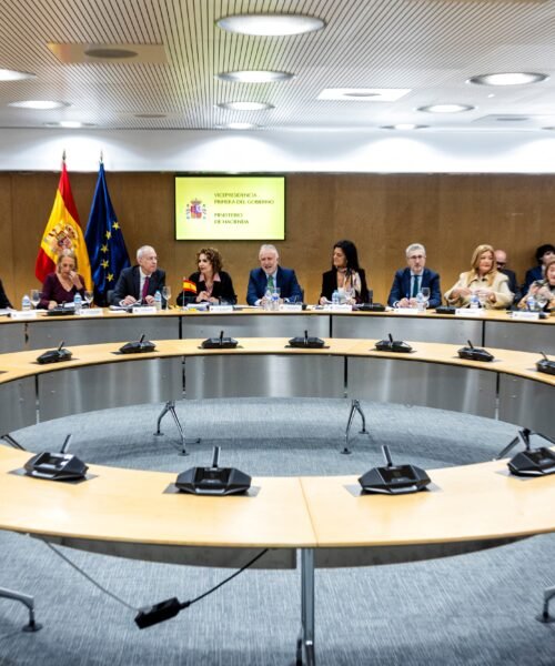 Hacienda recalculará la capacidad tributaria de las comunidades, clave en el reparto de la nueva financiación