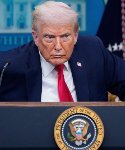 El Trump más envalentonado viaja a Davos con la amenaza sobre Groenlandia en alto