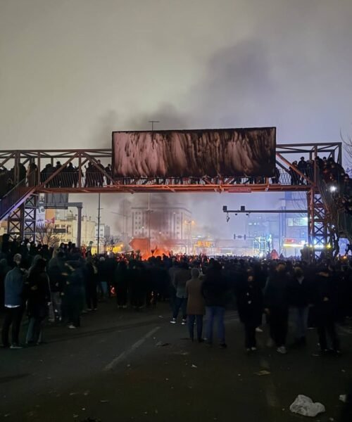 Las protestas se recrudecen en Irán con cientos de muertos y miles de detenidos