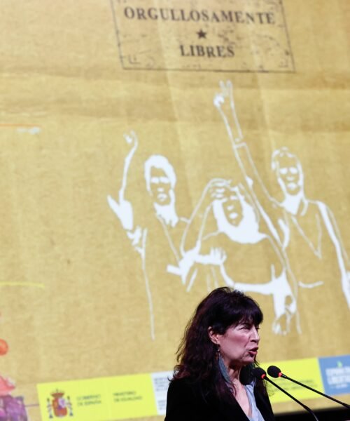 La memoria democrática incorpora (al fin) la historia LGTBIQ+