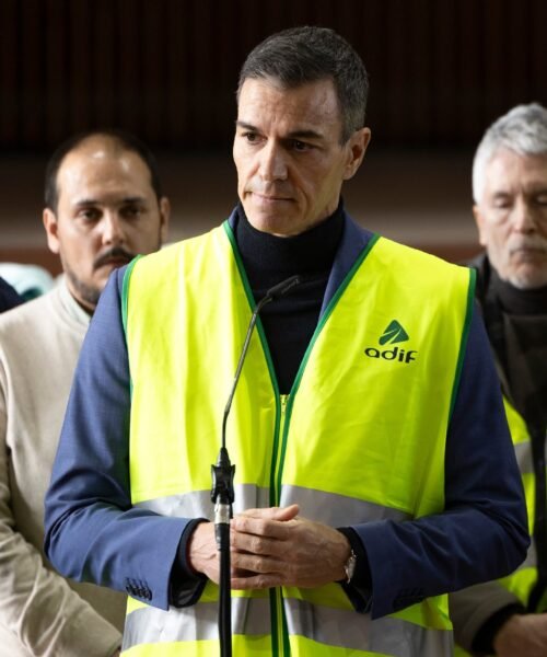 Sánchez promete esclarecer las causas del accidente y destaca que “el Estado actúa unido”