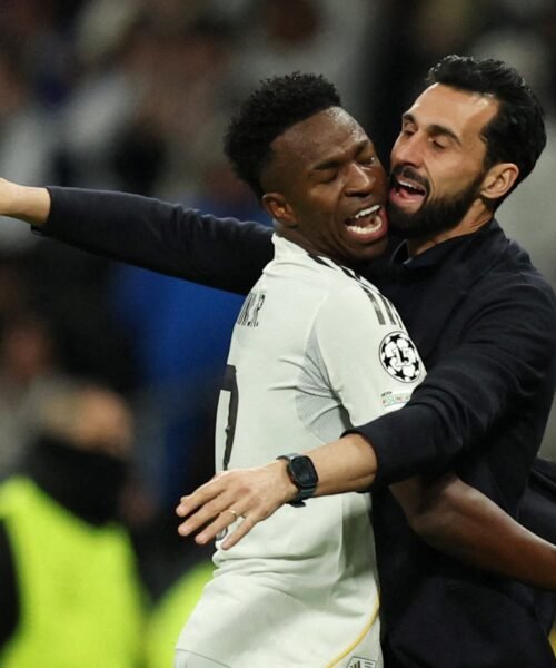 Vinicius, MVP y abrazo con Arbeloa pero no con la grada: “Han sido días muy complicados para mí”