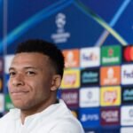 Mbappé: “No es culpa de Vini si jugamos como jugamos. Si pitan, tienen que pitar a toda la plantilla”
