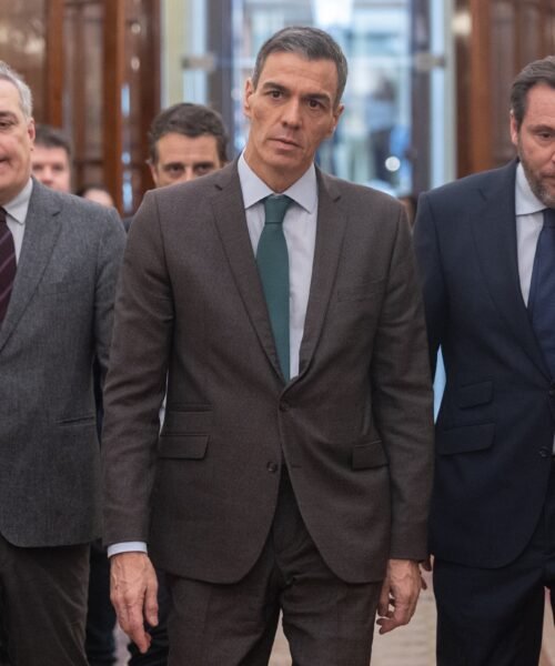 PP, Vox y Junts se unen para tumbar la revalorización inmediata de las pensiones y el escudo social