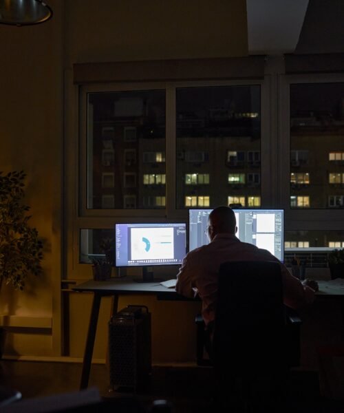 ¿Por qué no teletrabajamos todos los empleados de oficina?