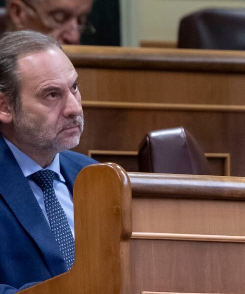 Anticorrupción pide mantener en prisión a Ábalos y Koldo García por el riesgo de fuga