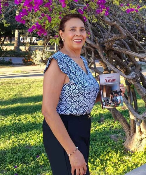 María Elizabeth Harris Domínguez reivindica la amistad y el amor cotidiano a través de la narrativa emocional