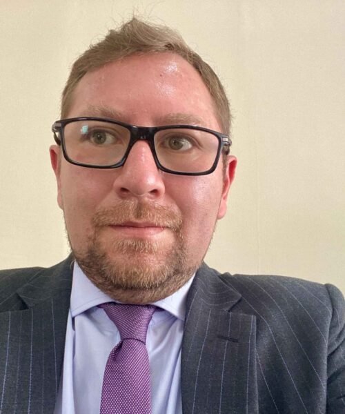 Alberto Andrés Castillo Carvajal consolida una voz literaria propia desde Quito