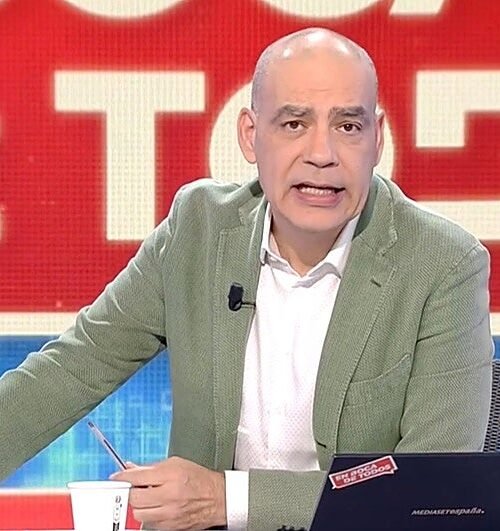 Nacho Abad deja en evidencia a Óscar Puente y María Jesús Montero tras el escándalo de las viviendas y las ayudas