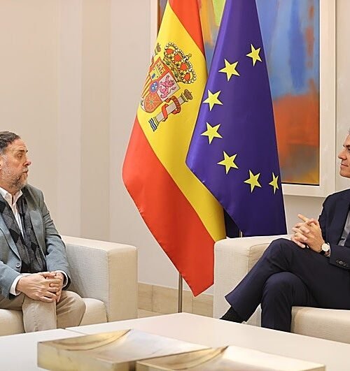 ERC sigue en el «no» a los presupuestos tras una reunión en secreto de Sánchez y Junqueras