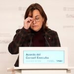 El Parlament reprueba a Paneque y Puente y pide a Sánchez e Illa que los cesen