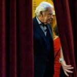 El PP alaba a Felipe González, pero su código disciplinario prevé la expulsión para quien critica así al partido