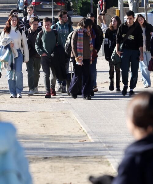La distancia educativa entre los alumnos españoles y los extranjeros se dispara en cuatro años