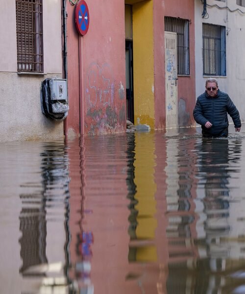 Los mensajes de alerta se multiplican por cinco después de la dana de Valencia: así ha cambiado la gestión de riesgo