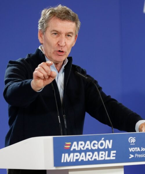 Feijóo pide a la derecha “no dividir fuerzas” en Aragón para evitar después “una guerra de partidos” con Vox