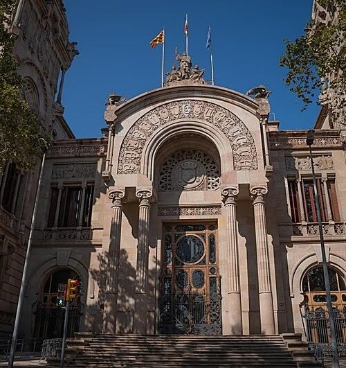 La Generalitat estudia incentivar a los jueces con un complemento salarial para que no se vayan de Cataluña