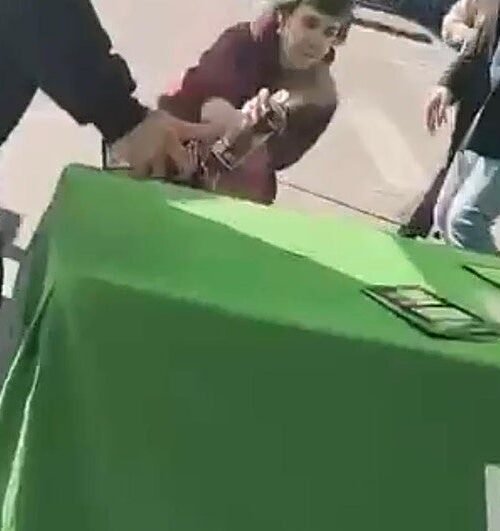 Vox denuncia una agresión a varios de sus militantes en Montcada i Reixac